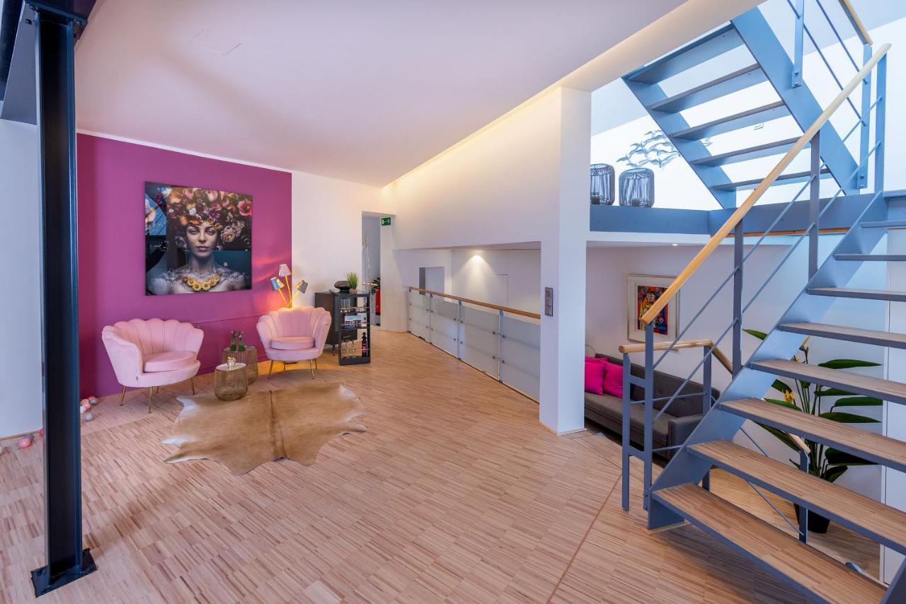 Luxus Wellness Loft - 245Qm - Designwohnen Im Zentrum Gütersloh Extérieur photo